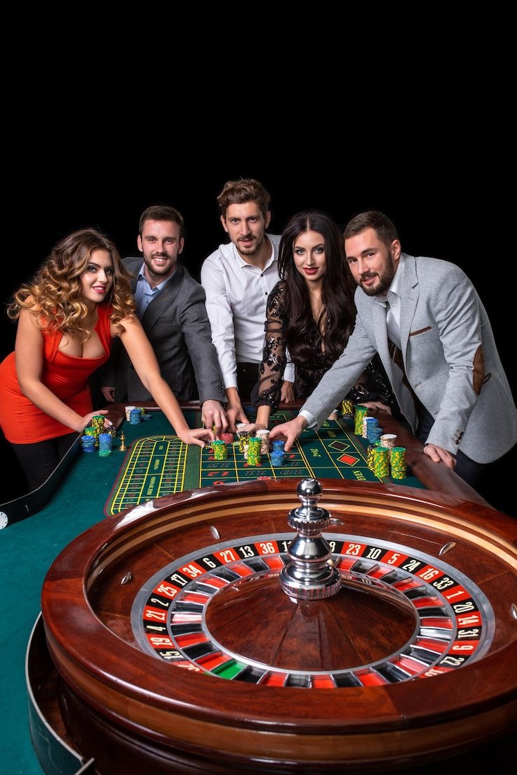 Antarmuka aplikasi mobile lotus4d4 menampilkan permainan Monopoly Live dengan kontrol taruhan yang intuitif